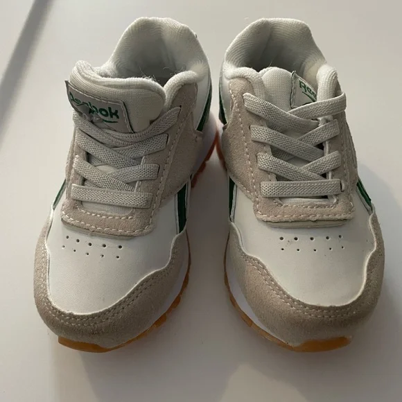 Reebok Classic White/Green Boys Sneakers - Picture 3 of 7